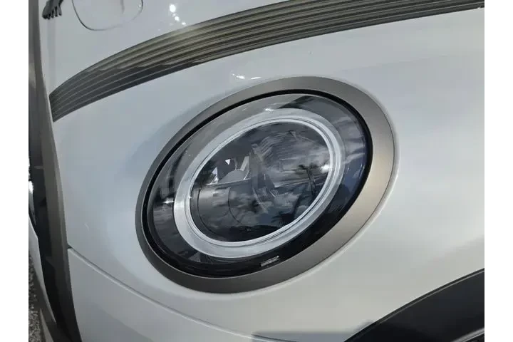 $27990 : MINI Convertible 2024 Cooper image 7