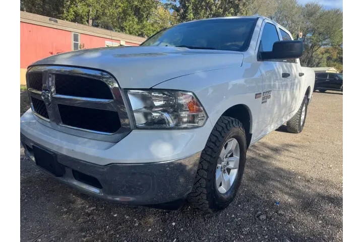 $14995 : 2021 1500 Classic image 2