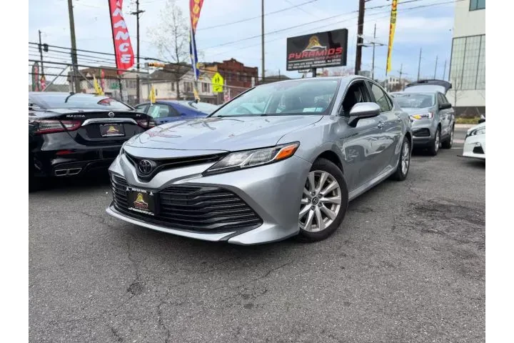 2019 TOYOTA CAMRY2019 TOYOTA image 2