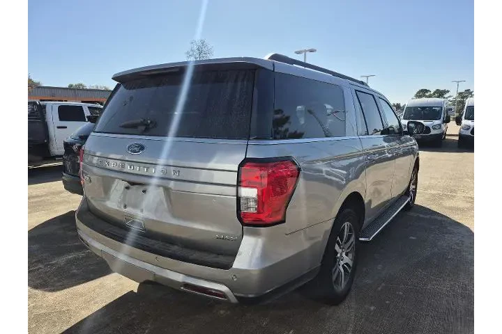 $38981 : Ford Expedition MAX 2022 4x2 image 3