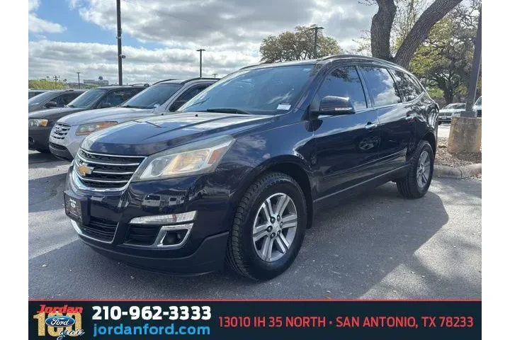 $8187 : Chevrolet Traverse 2015 LT 4 image 3