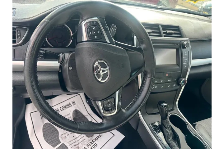 $13999 : 2017 Camry SE image 9