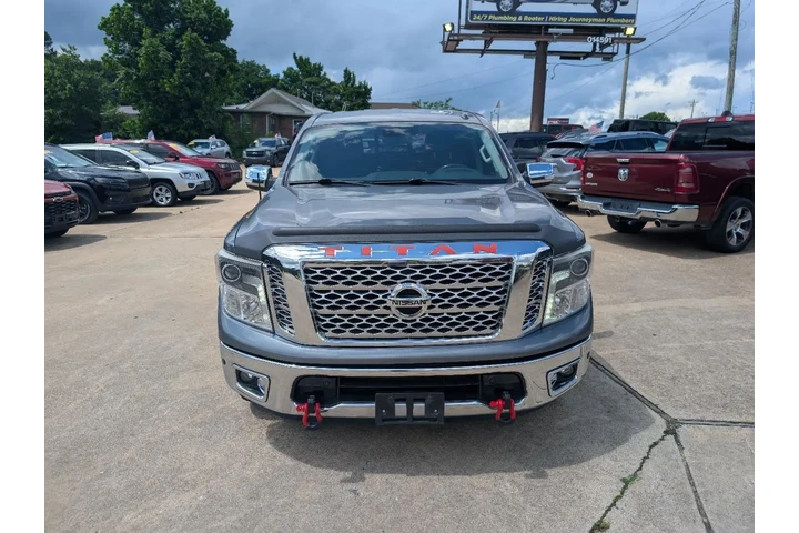 $22995 : 2017 Titan image 2