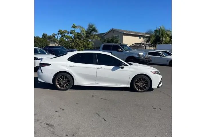 $26995 : Toyota Camry 2023 SE Nightsh image 4