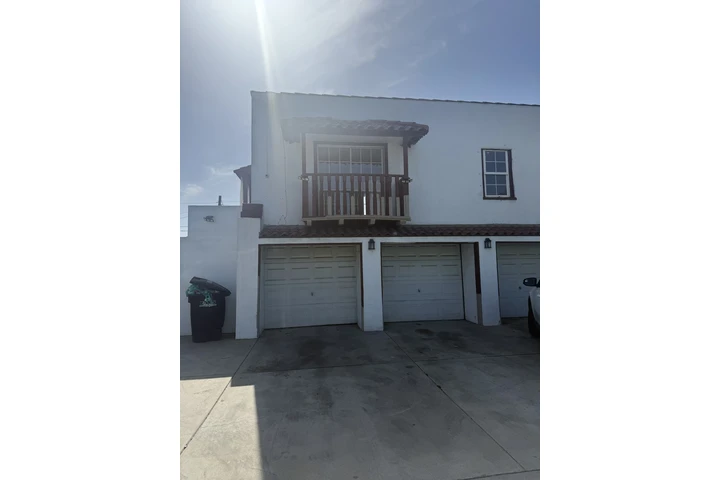 $2000 : Duplex en South Gate image 2