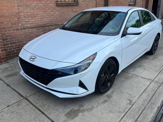 $18999 : 2021 Elantra SEL image 2