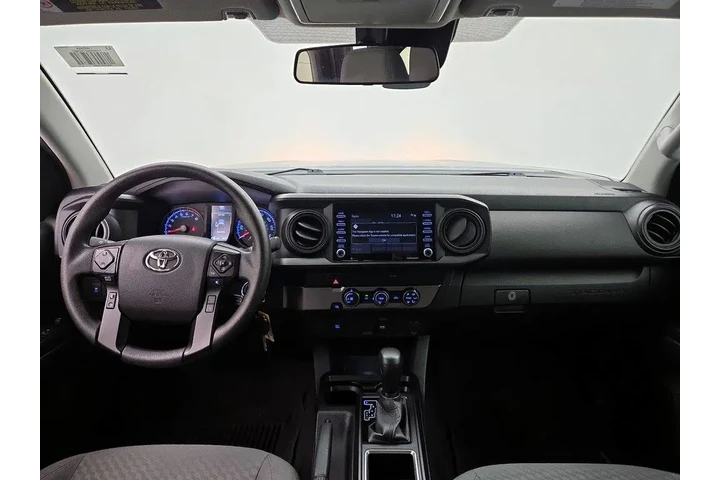 $28998 : Toyota Tacoma 2021 4x2 SR 4d image 9