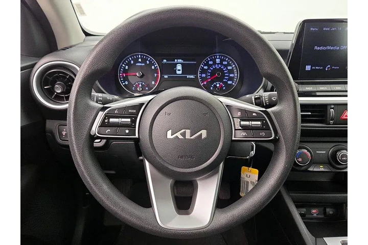 $18998 : Kia Forte 2024 LXS 4dr Sedan image 10