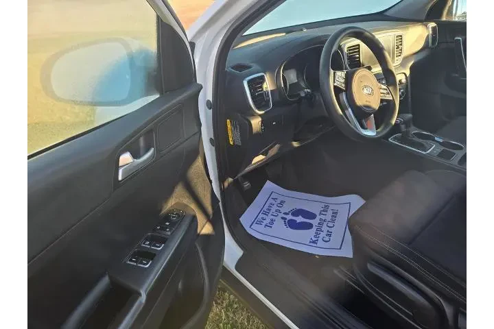 $15200 : Kia Sportage 2021 LX 4dr SUV image 6