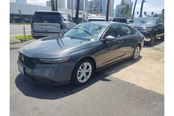 $24895 : Honda Accord 2024 LX 4dr Sed image 6