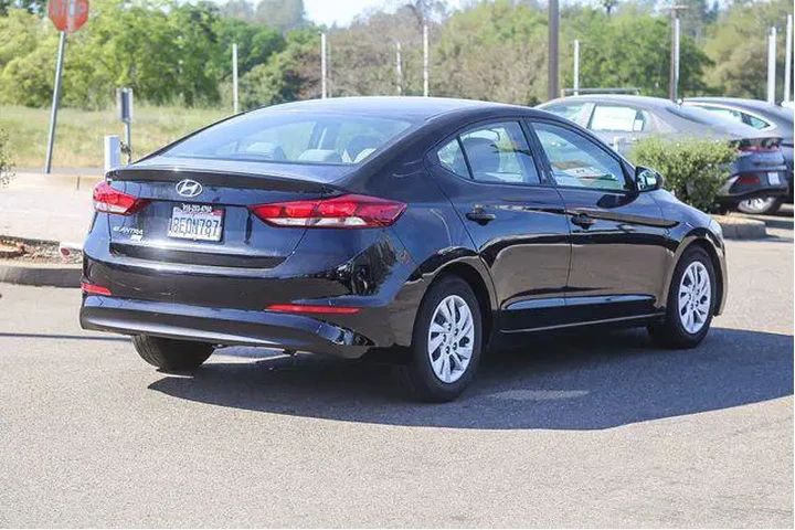 $15991 : Hyundai ELANTRA 2018 SE 4dr image 5