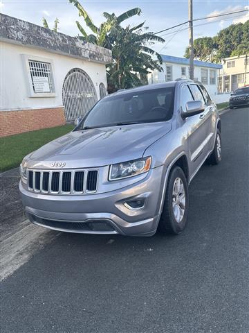 $11000 : Jeep Grand Cherokee Laredo2014 image 3