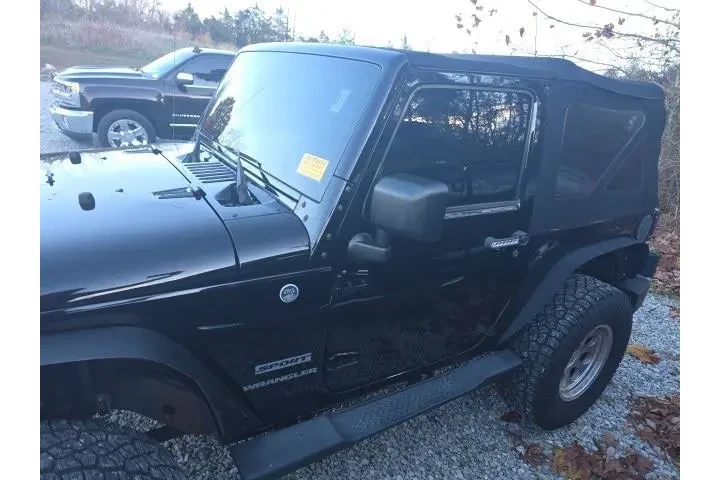 $15879 : Jeep Wrangler 2014 4x4 Sport image 10