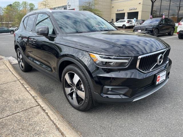 $31599 : PRE-OWNED 2021 VOLVO XC40 MOM image 2