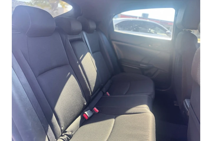 $11995 : 2019 Civic EX image 10