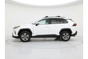 $32998 : Toyota RAV4 2024 AWD XLE 4dr thumbnail