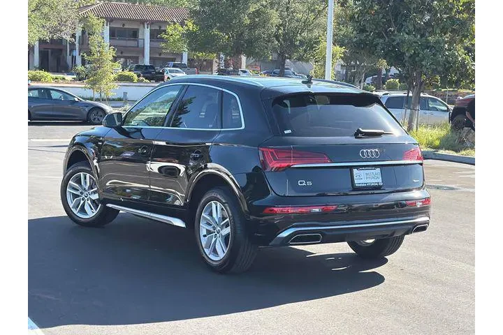 $28550 : Audi Q5 2022 AWD quattro S l image 5