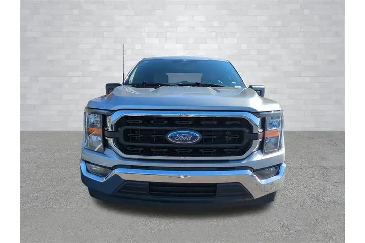 $31368 : Ford F-150 2023 4x2 XLT 4dr image 9