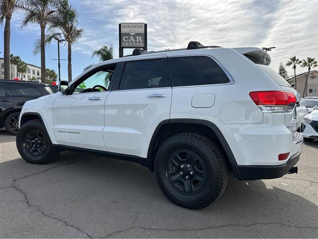 $12997 : 2015 Grand Cherokee Limited image 4