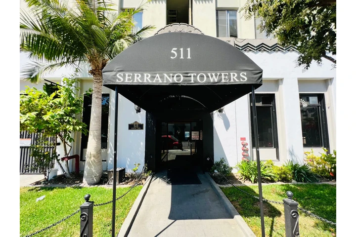 $1695 : Studio Disponible image 9