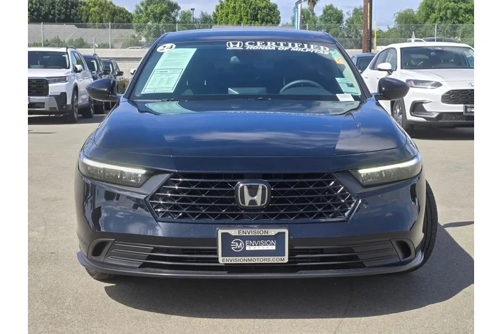 $23705 : Honda Accord 2024 LX 4dr Sed image 2