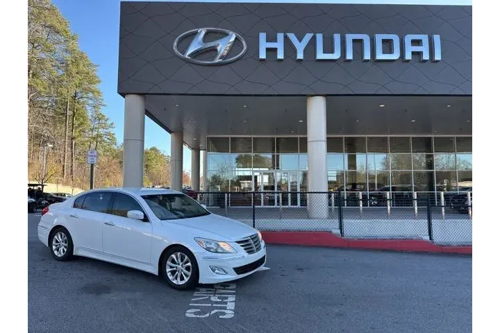 $5757 : Hyundai Genesis 2012 3.8L V6 image 1