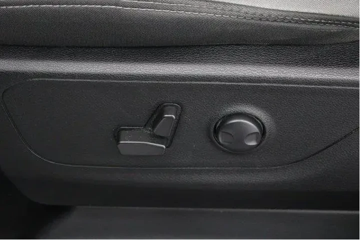 $29981 : Ram 1500 2022 4x4 Big Horn 4 image 7