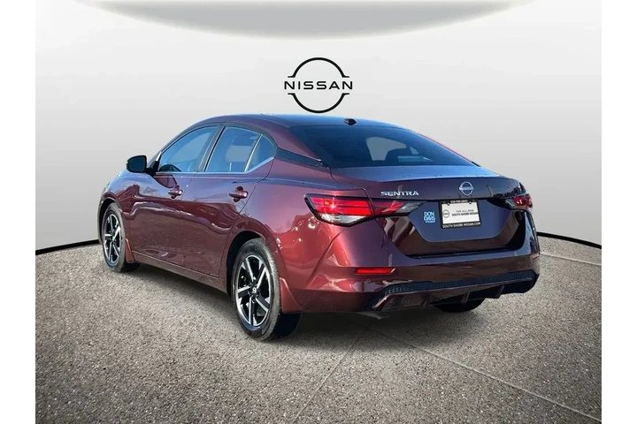 $17895 : Nissan Sentra 2025 SV 4dr Se image 6