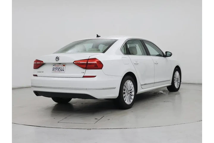$14998 : Volkswagen Passat 2016 1.8T image 8