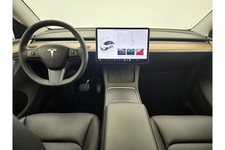 $37998 : Tesla Model Y 2025 Long Rang image 9