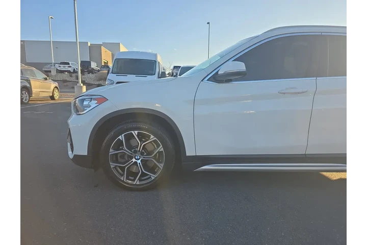 $18924 : BMW X1 2020 AWD xDrive28i 4d image 10