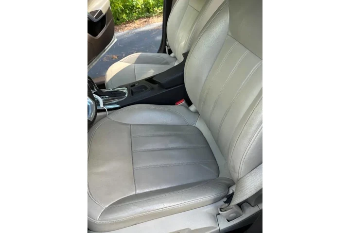 $5500 : 2011 Regal CXL image 8