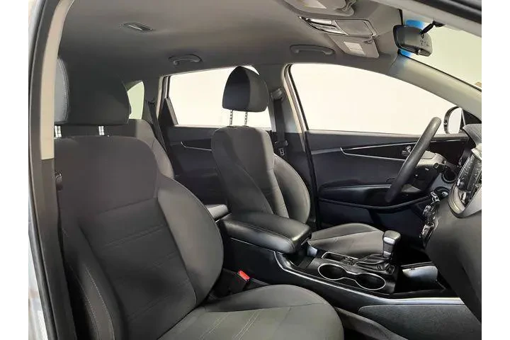 $15970 : Kia Sorento 2020 AWD S V6 4d image 10