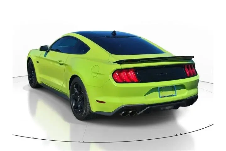 Ford Mustang 2020 GT 2dr Fas image 3