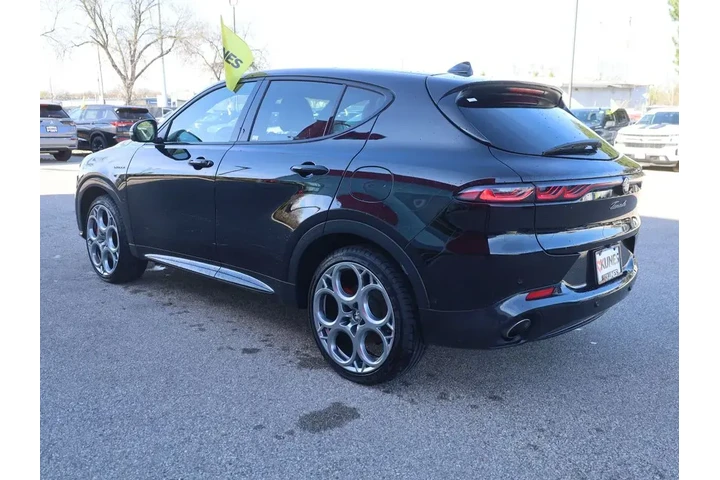 $26977 : Alfa Romeo Tonale Hybrid 202 image 7