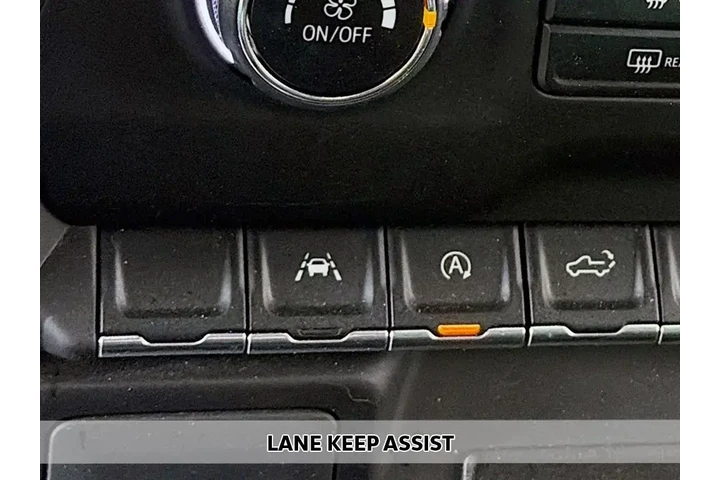 $32499 : Chevrolet Silverado 1500 202 image 3