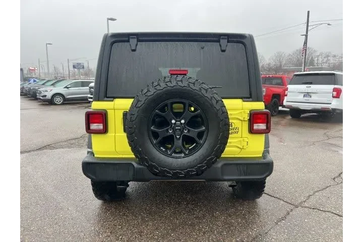 $27668 : Jeep Wrangler 2023 4x4 Sport image 5
