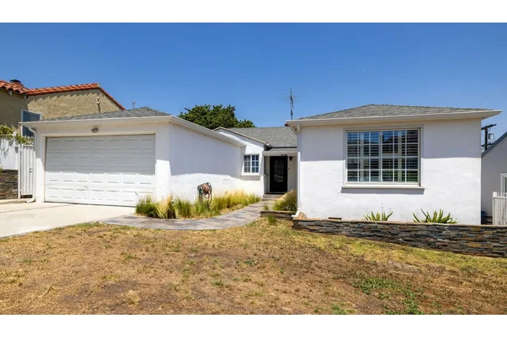 $2400 : 3Bed 2Bath in West Adams, LA image 1