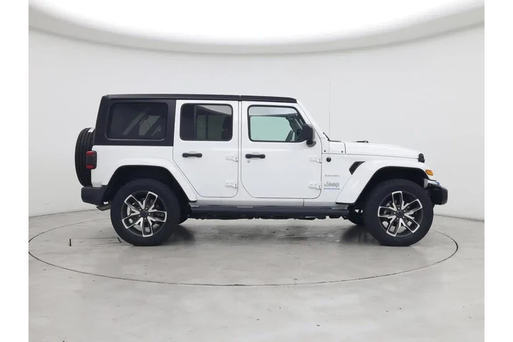 $28998 : Jeep Wrangler 2023 4x4 Sahar image 7