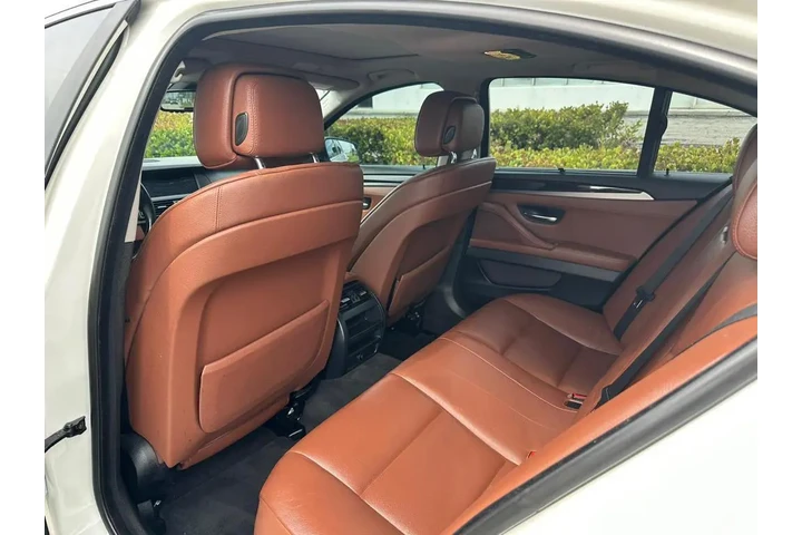 $6900 : * 2011 BMW 528I * image 4