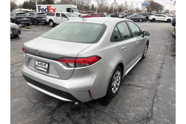 $16988 : Toyota Corolla 2022 LE 4dr S image 6