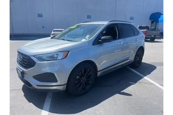 $25988 : Ford Edge 2022 AWD SE 4dr Cr image 1