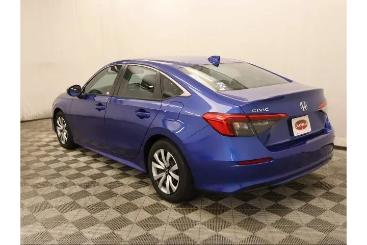 $23995 : Honda Civic 2024 LX 4dr Seda image 7