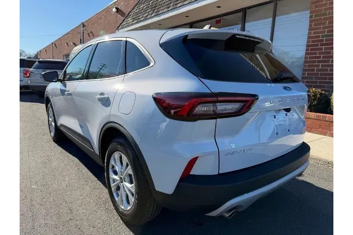 $26000 : Ford Escape 2025 Active 4dr image 4