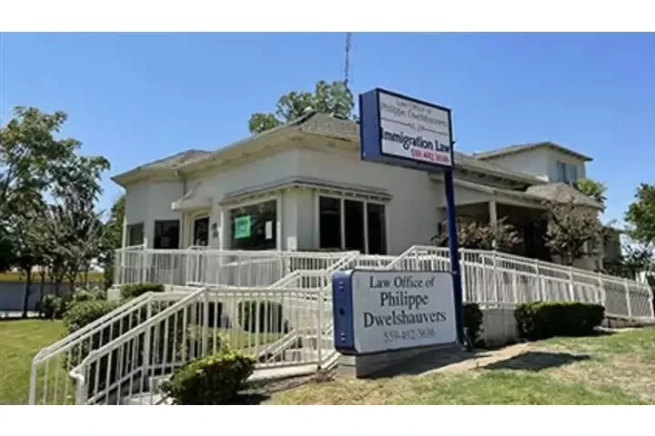 Abogado de inmigración image 5