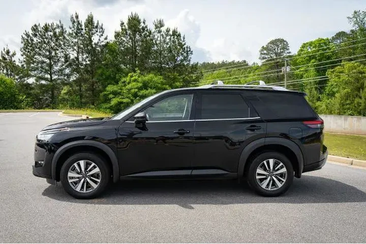 $36988 : Nissan Pathfinder 2024 SL 4d image 5
