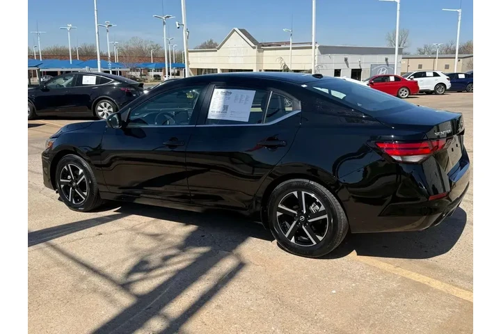 $20953 : Nissan Sentra 2025 SV 4dr Se image 5