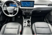 $28995 : Ford Escape 2025 AWD Platinu thumbnail