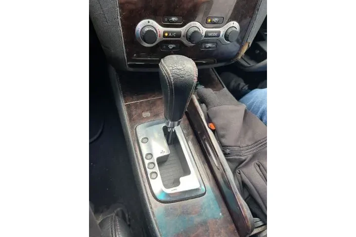 $4995 : Nissan Maxima 2011 3.5 SV 4d image 10