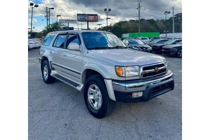 $4200 : 2000 4Runner SR5 image 3